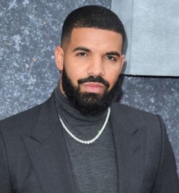 Remontada21000's tweet photo. On va mettre tout le monde d'accord 
Musicalement tu préfères ?

Drake 🔃                           Nicki Minaj ❤ https://t.co/6BymXdFrjg