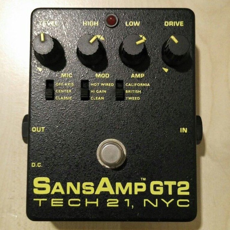 🎉山下達郎さんの足元は、至ってシンプルなんですよね エフェクターは