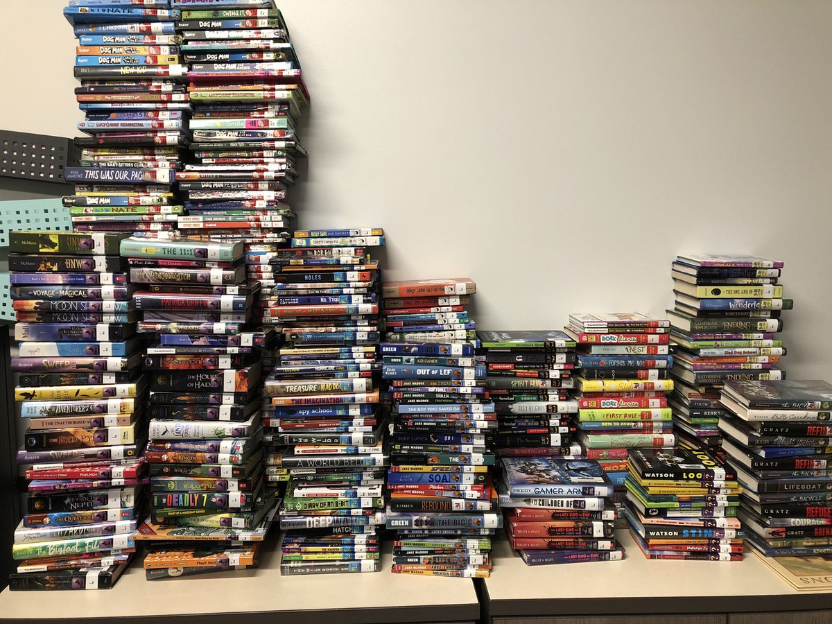 TechKnowTaylor's tweet image. Made a book bar graph of the books returned during quarantine. 
Top 3: Graphic Novels, Fantasy and Humor
I know what genres are getting Book Talked more. 😜📚