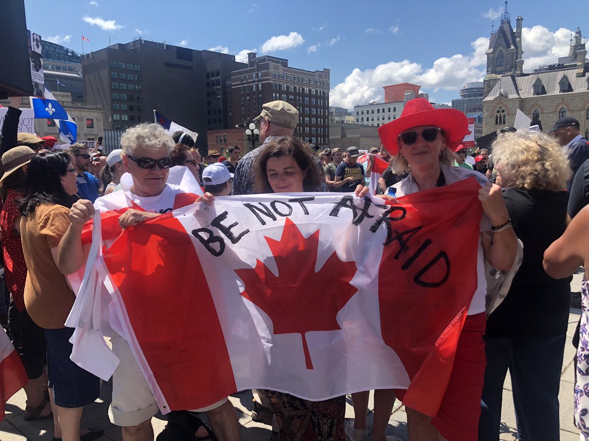 LetitiaMontana's tweet photo. And here are some pics I didn’t have a chance to post earlier from our big #freedomrally in Ottawa on #canadaday #canadiansforfreedom #thelinecanada #truenorthpatriots #truenorthstrongandfree #canadadayprotest https://t.co/QJlBXUCPFx
