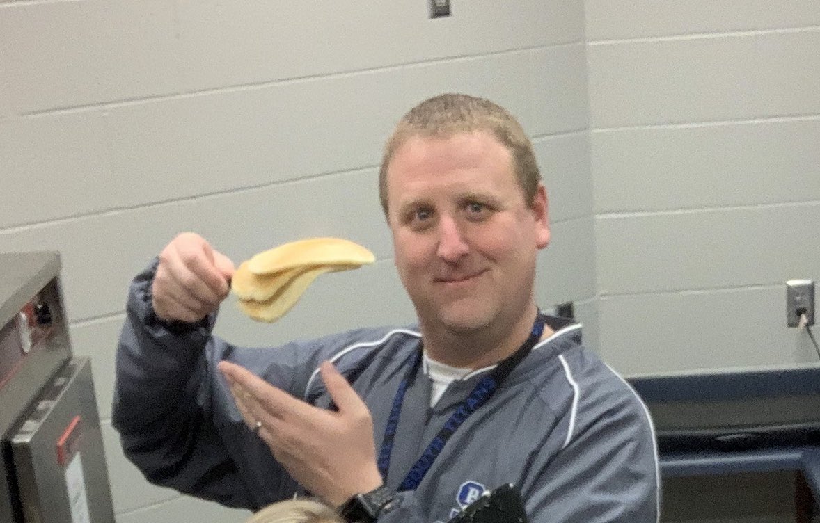 JeffSpilker's tweet photo. Shoutout to Mr Gehring! Today was his first official day on the job as assistant principal at PLS.  He is a hard working, caring educator that is dedicated to supporting our students and staff.  He is a great addition to our TEAM! https://t.co/Br3LEaVYZP