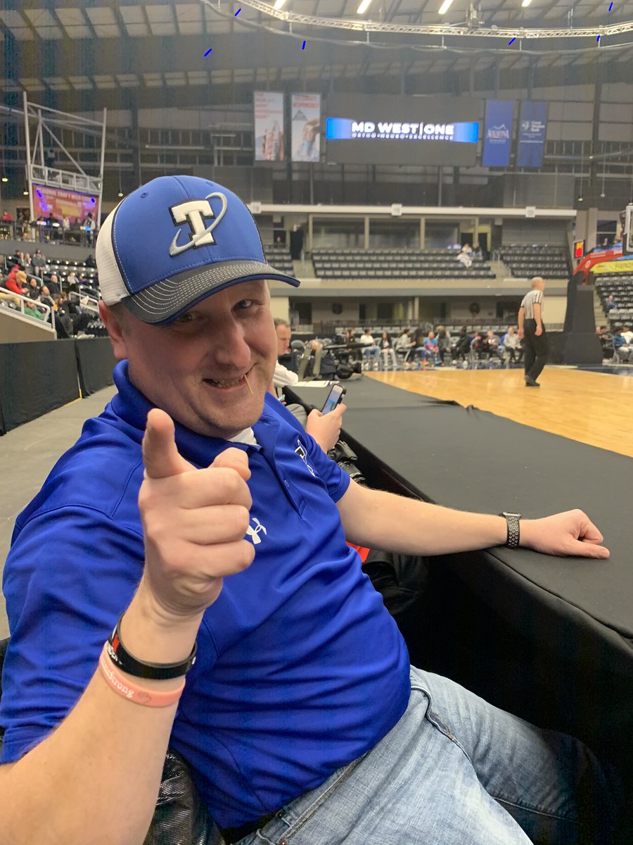 JeffSpilker's tweet photo. Shoutout to Mr Gehring! Today was his first official day on the job as assistant principal at PLS.  He is a hard working, caring educator that is dedicated to supporting our students and staff.  He is a great addition to our TEAM! https://t.co/Br3LEaVYZP