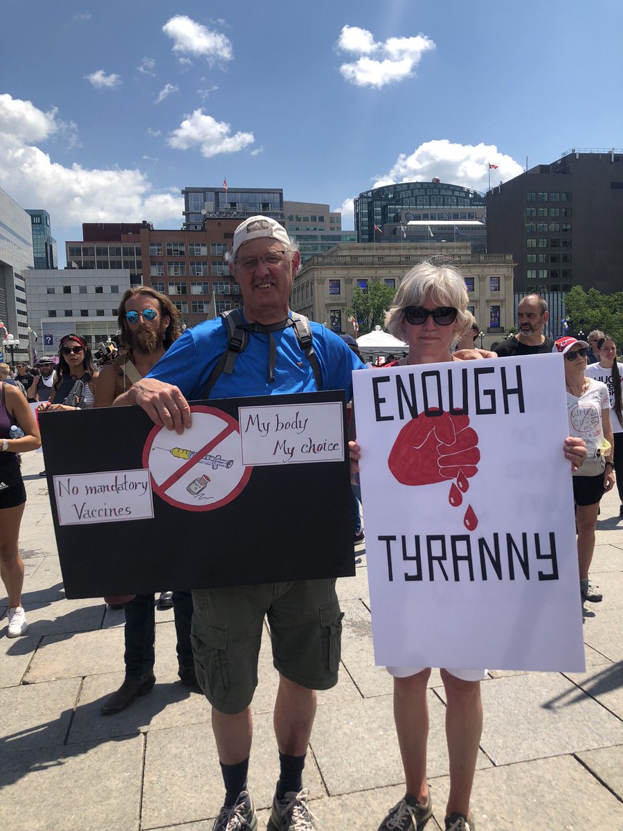 LetitiaMontana's tweet photo. A few more for you from our #canadadayprotest #freedomrally in Ottawa #canadiansforfreedom #thelinecanada #truenorthpatriots #truenorthstrongandfree https://t.co/6uPyoB4Bob