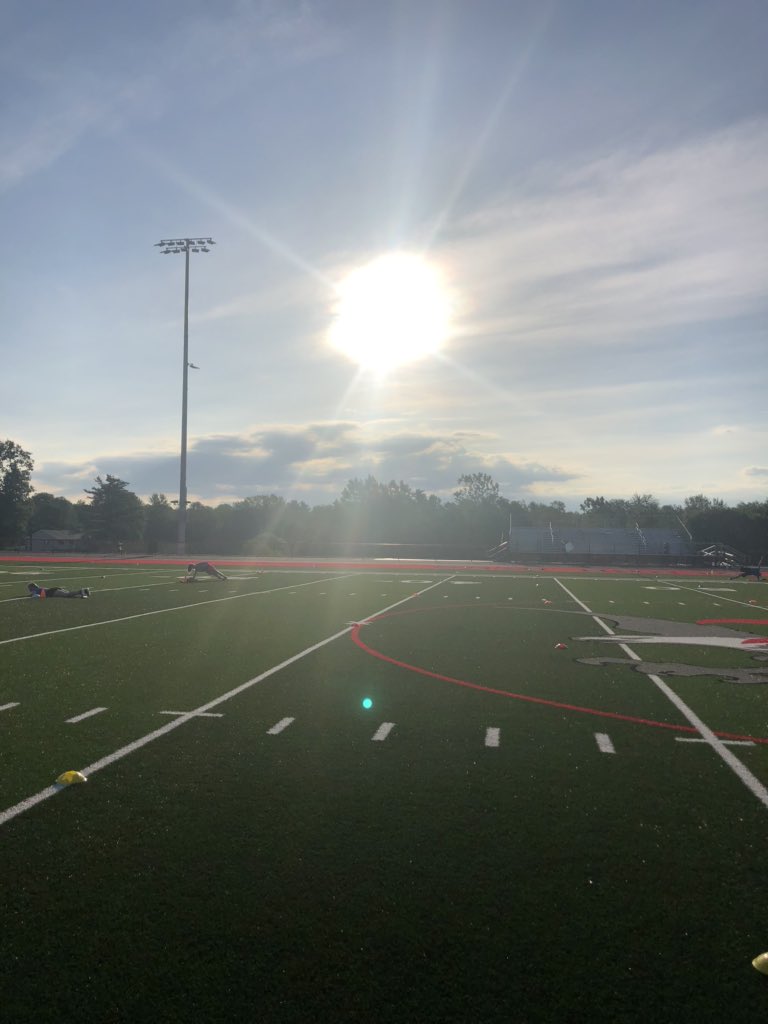 jcnation2000's tweet photo. Rise and Grind #Jcnation💪🏻 https://t.co/DULLUI7VmN