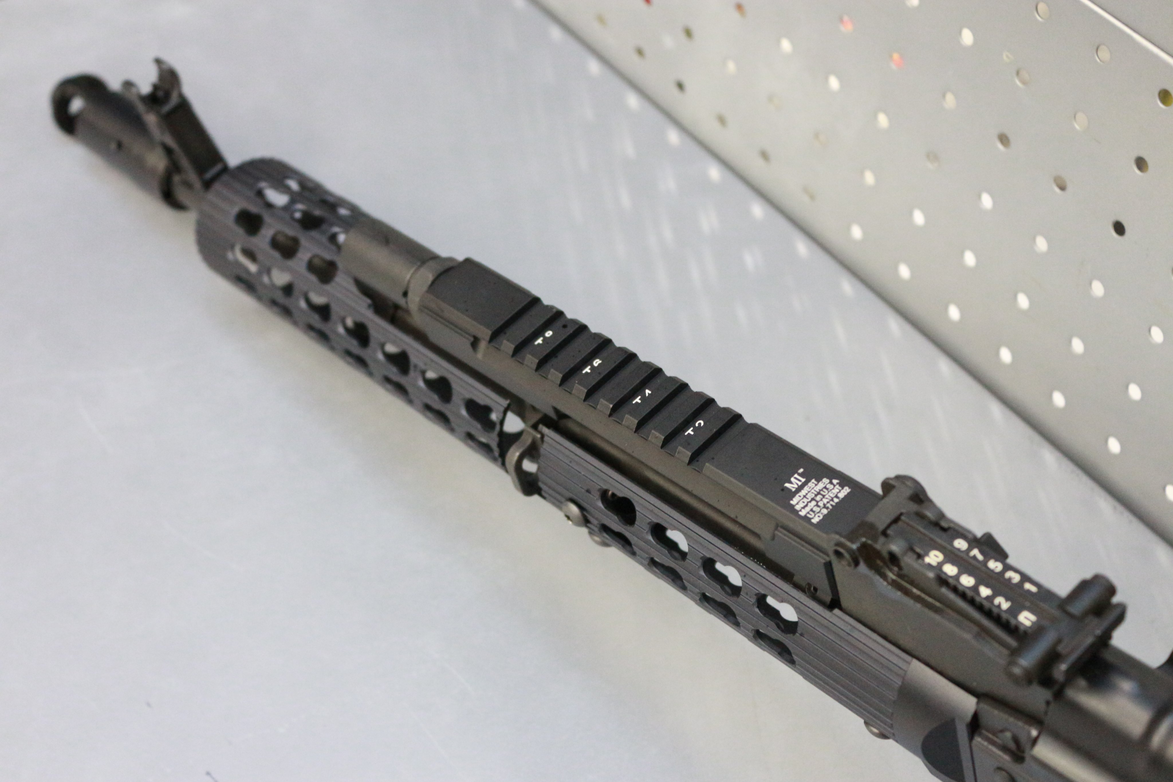 ロシア ARMACON AK VS-24SU ハンドガード 5KU VS-24 AK KeyMod ロング チューブラー ハンドガード for LCT