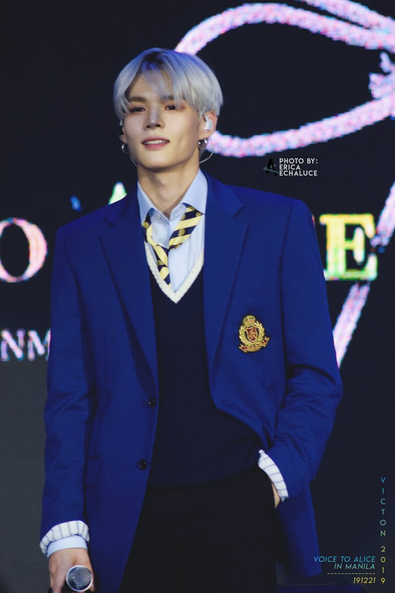 AKALabel_'s tweet photo. 191221 VICTON 1st Asia Tour "VOICE TO ALICE" in Manila 2019
Mr. Lim Sejun will see you now 🙈🙈
#VICTON #빅톤 #SEJUN #세준 #임세준 #VOICE_TO_ALICE #VOICETOALICE #VoicetoAliceinMNL #VICTONinMNL https://t.co/LATo9mE1rD