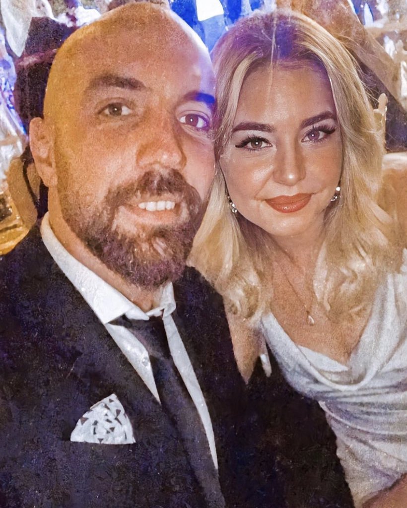 sercancii's tweet photo. @Acuncom gerçek dostluk ararsanız fotoğraflarını buraya bırakıyorum 💖 
@S9Sercan @aycan20yanac @mertocalll @y_emreozdenn @yasinobuzresmi https://t.co/XFl2OUn2So