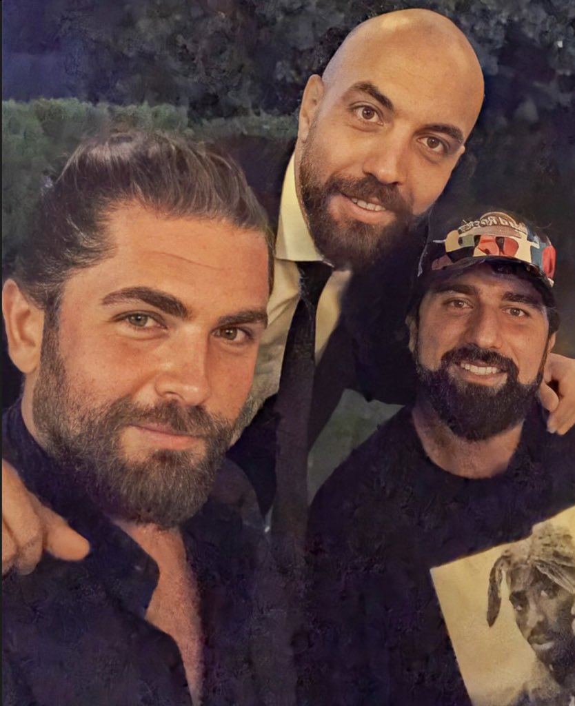sercancii's tweet photo. @Acuncom gerçek dostluk ararsanız fotoğraflarını buraya bırakıyorum 💖 
@S9Sercan @aycan20yanac @mertocalll @y_emreozdenn @yasinobuzresmi https://t.co/XFl2OUn2So