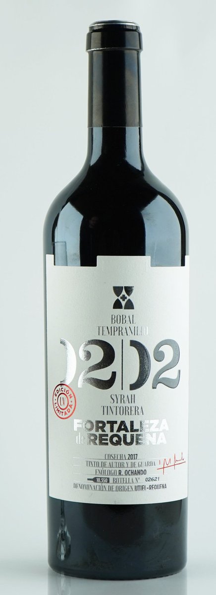 Otro finalista más, uno de los vinos ya clasificados para la final del Concurso Internacional de Calidad de vinos Champions Wine 2020 que se celebrará en Madrid el 15 de octubre 🏆🍷
La Vinícola bajo DO <a href="/DOUtielRequena/">Utiel Requena Wines</a>
#vino #CampionsWine2020