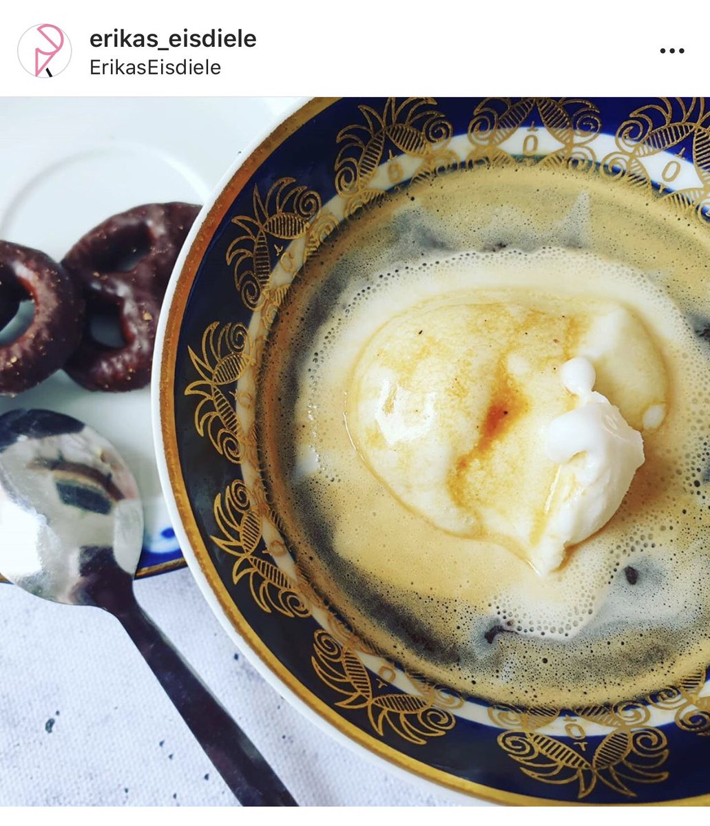 LeipzigLife's tweet photo. Natürliches Eis von Erikas eisdiele schmeckt himmlisch! Es sind Sommerferien und egal welches Wetter - ein Eis passt immer. Adolph-Menzel-Straße 9, Leipzig #leipziglife #leipzig #eis https://t.co/otVU0iQZZA