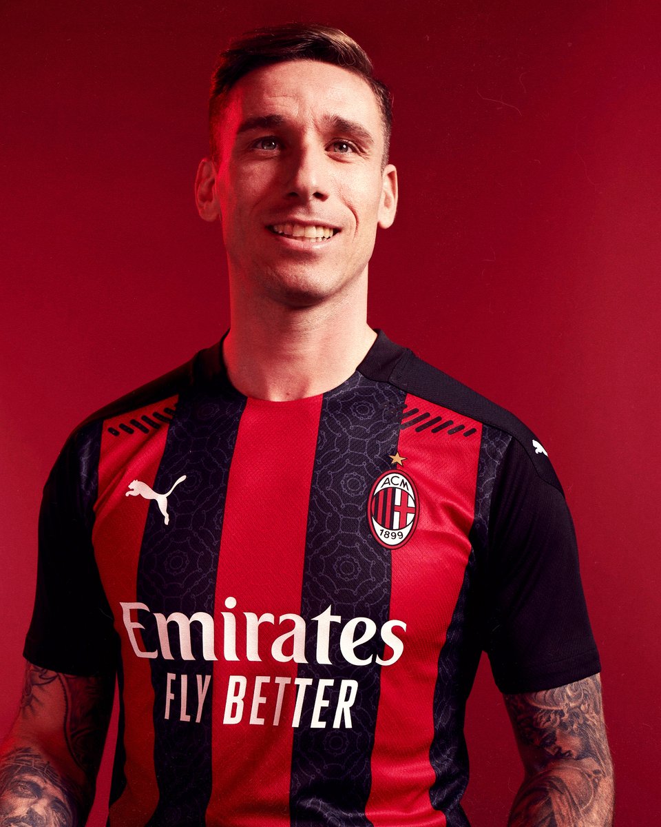 goal's tweet photo. Milan's 2020-21 Puma home kit is here 🔴⚫️ https://t.co/zLj8kh8eIQ
