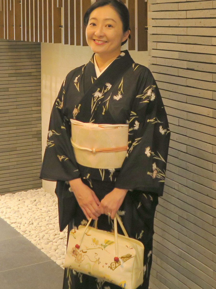 Yuriko Okamura Kimono Yuriko Twitter
