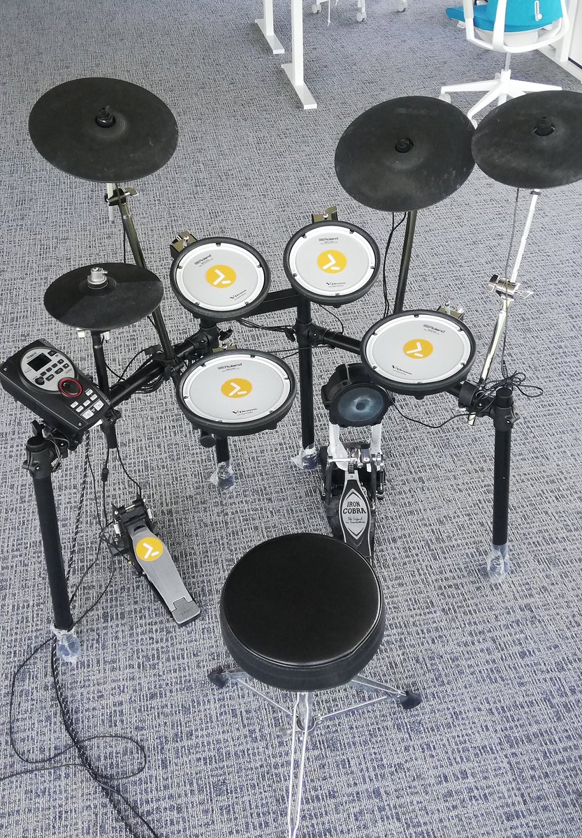 HeikoBrenn's tweet image. My @Roland_US TD-11KV is ready for a new round of &quot;ScriptRunner rocks&quot; tonight 🥁🎸🎤. Btw, we are still trying to play &quot;La Grange&quot; by @ZZTop. A song that keeps the drummer pretty busy, at least one like me 😄. #KeepOnDrumming #drums #ScriptRunnerRocks #PowerShellRocks