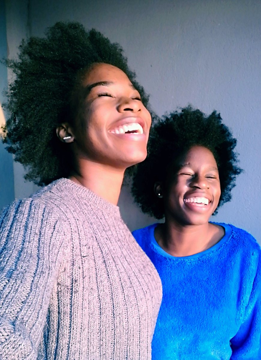 _Demo_N's tweet photo. .fro wash days w/ my babysis look something like this 😌🍃 https://t.co/68958jJKfL