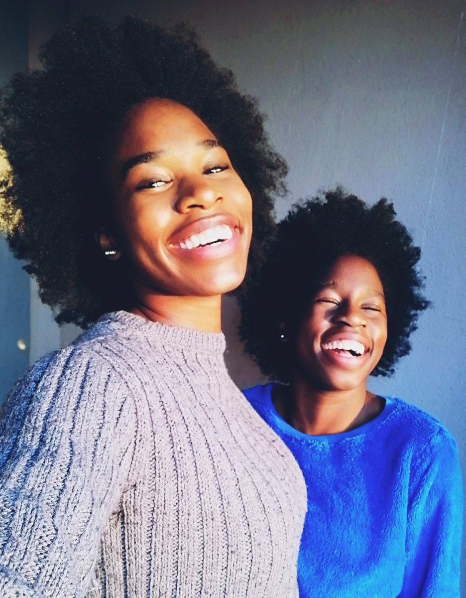 _Demo_N's tweet photo. .fro wash days w/ my babysis look something like this 😌🍃 https://t.co/68958jJKfL