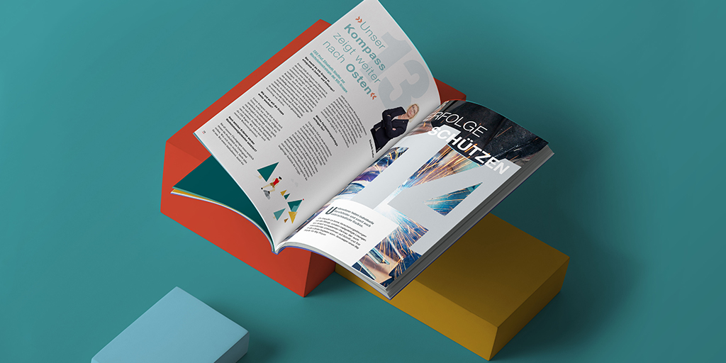 KTHETeamFarner's tweet photo. „30 Colours“ für 30 Märkte. Das neue Imagemagazin für die Vienna Insurance Group (VIG).

#vig #30markets #design #publishing #international https://t.co/04ISXl851e