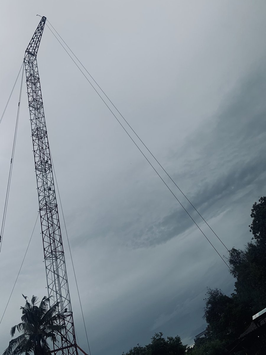 MyLattecoffee_'s tweet photo. If someone challenge me to do bungee jump and the price is Free ticket to Thailand and meet 6moons /OXQ i will say BIG NO 😅 sorry My boys but bungee jump is my biggest fear in my life 😭
@benjaminbrasier
@WDdome
@pavelphoom
@ChenRcj
@naninenai99
#OXQ #OXQME #Qties https://t.co/MNvtJDosSr