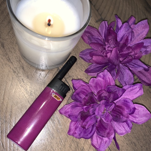 Uhlesha009's tweet photo. BIC® EZ Reach™ Lighter is the ultimate lighter perfect for all lighting occasions. It is perfect for candles, helps keep fingers away from the flame, and is 100% safety tested. Available at your local Walmart starting in mid-August! #BICEZReach #ad https://t.co/5hojIQcOYH https://t.co/ngLqsZcCqD