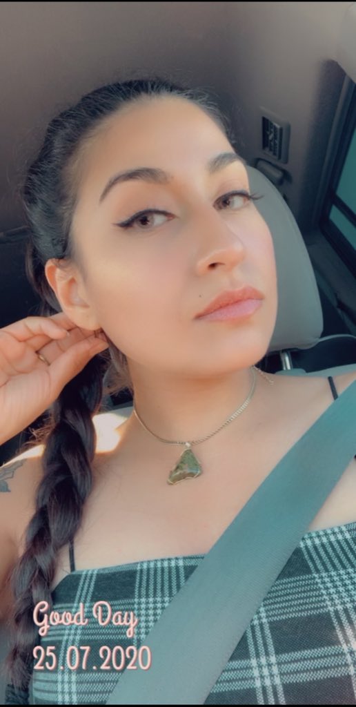 _digitalangel's tweet photo. *J Cole plays in the background * https://t.co/pJz8aCbRba