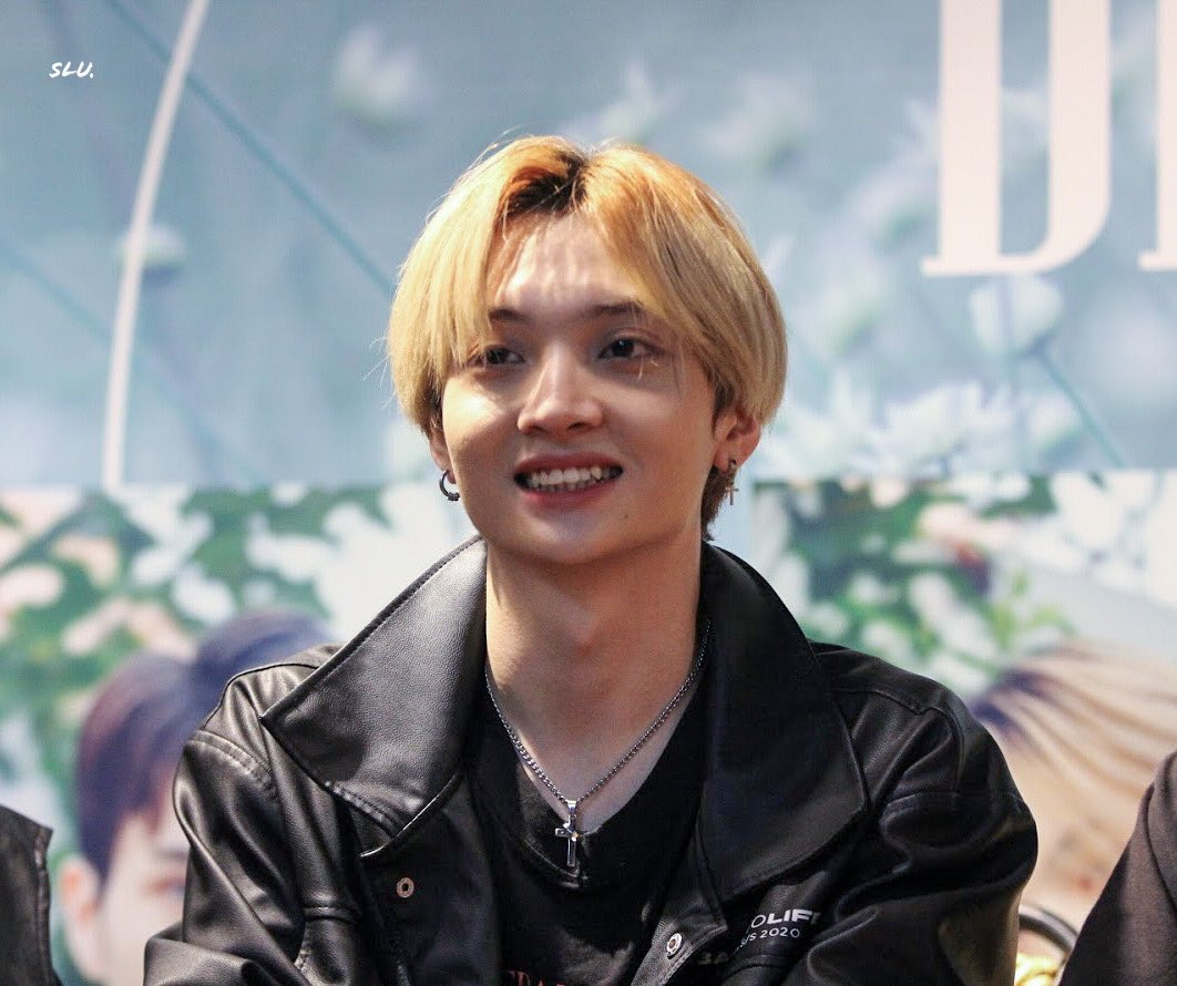 LittleStar_3008's tweet photo. [200711] DUC UNG D1VERSE in Hanoi - 1st Fanmeeting https://t.co/AFbDqY26en