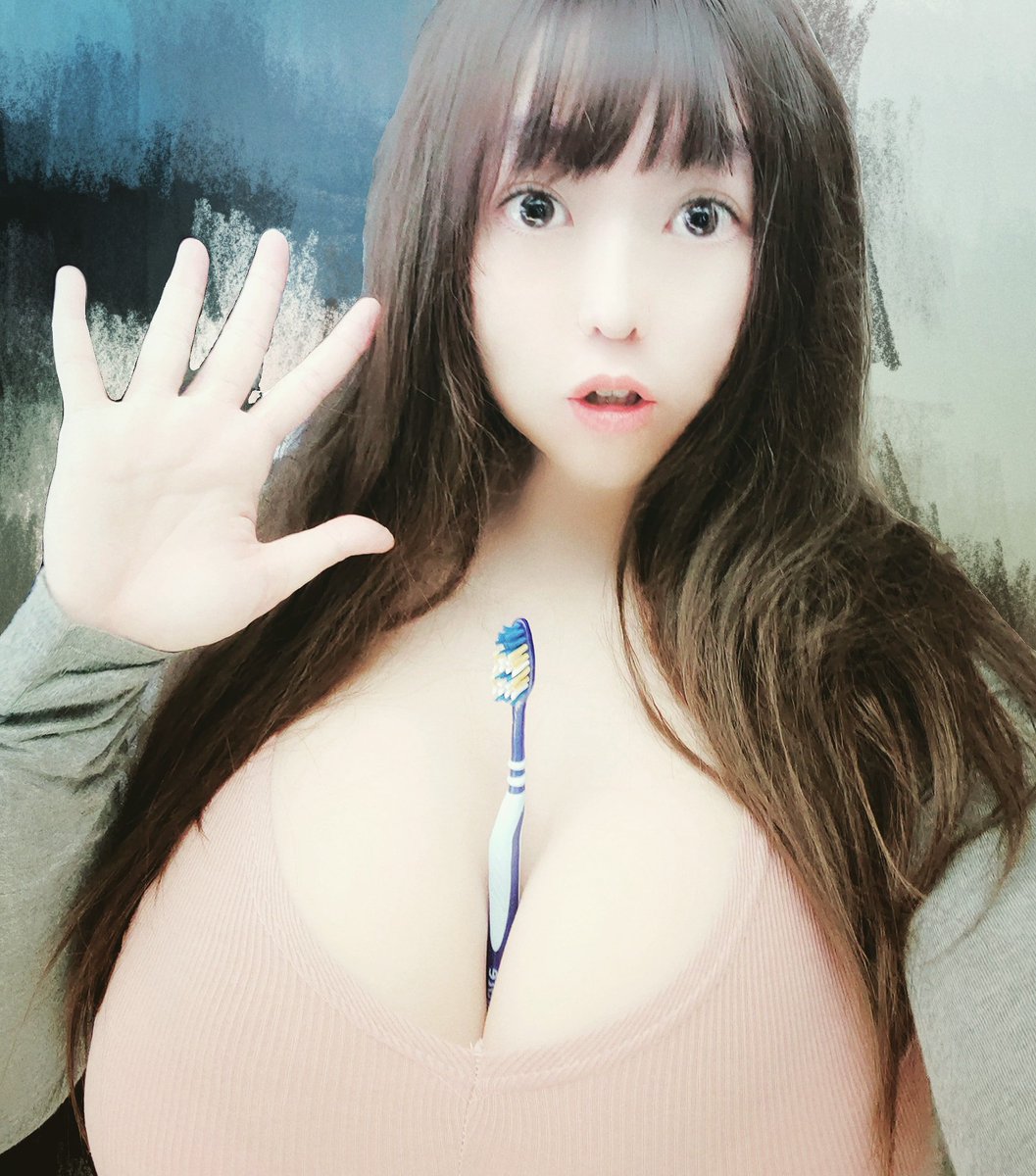 #舊照片 mar 2020
#完整的我在Patreon https://t.co/UbSEYbOOf4