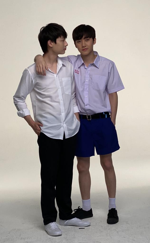 jengsnrk's tweet photo. 🖤💛
@marksiwat @gunnapatn
ctto
#magusMG #MarkSiwat #Gunnapatn #AmmoforGN #หัวใจศิวัช #markgun #มาร์คกัน #MarkGunPH #SpreadTheLoveforMarkGun https://t.co/ag8FWTBiwz
