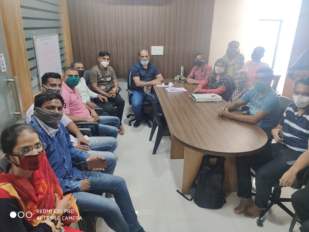 YAJadeja's tweet photo. https://t.co/WiC6ibMdZX
શિક્ષિત યુવા જન જાગૃતિ કાર્યક્રમ આજથી પ્રારંભ

આજરોજ ગાંધીનગર આસપાસ આવેલી સામાજિક, શૈક્ષણિક,ધાર્મિક સંસ્થા સાથે મુલાકાત કરી યુવાનોના મુદ્દા સાથે સમર્થન કાર્યક્રમ

જે પણ સંસ્થાને એવું લાગે છે,અમે વિદ્યાર્થીઓનું હિતેચ્છુ છીએ તે સામેથી પણ મુદ્દાને સમર્થન આપી https://t.co/rxiD36GdKX