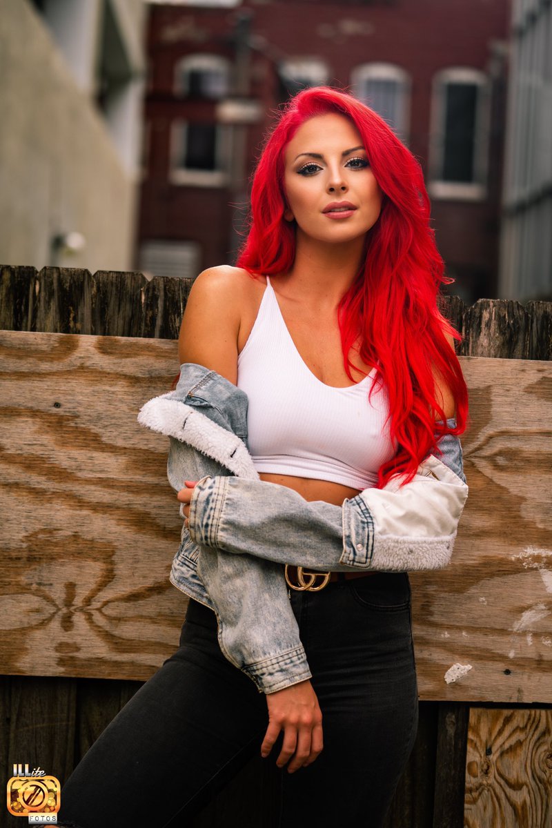 iLLiteFotos's tweet photo. The #RedBombshell @itsDanni_ellexo
#ILLITEFotos https://t.co/PaMdL5B7Bz
