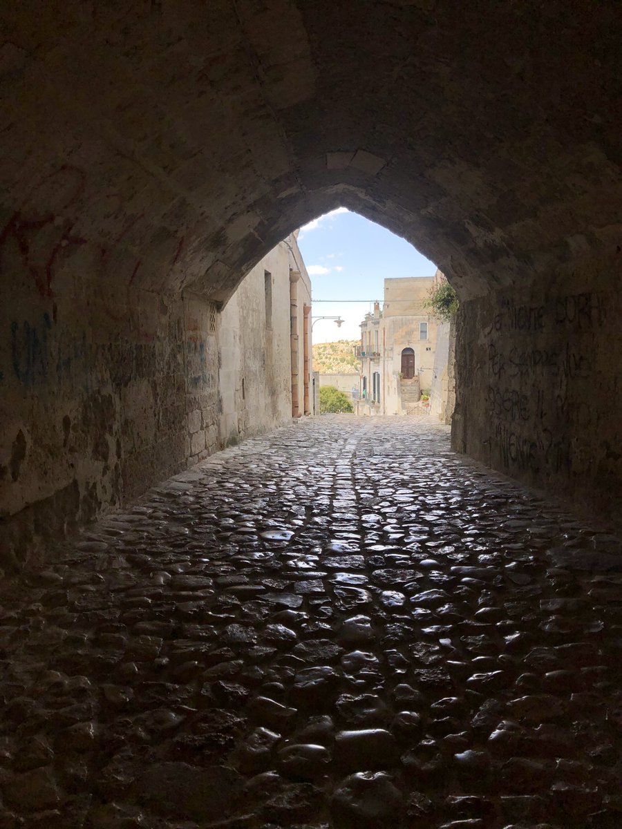 Alban Mikoczy tweet media