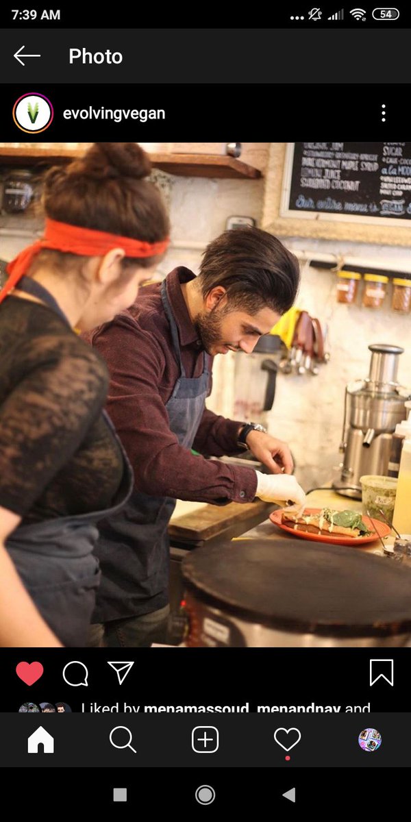 enhypensive_jay's tweet photo. Evolving vegan giveaway
#vegan #evolvingvegan #menamassoud #plantbased #plantbasedrecipies #giveway #veganrecipies 
@MenaMassoud 
@evolving_vegan https://t.co/Oyb1C64aPp https://t.co/BgBSL4Ay5H