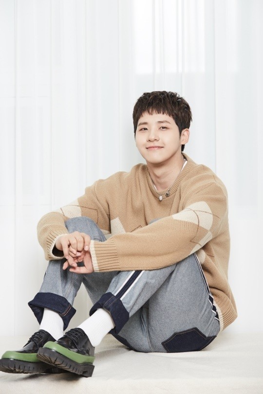 B1A4 CNU will be discharged from the military today, 31 days early due to the military's vacation and Coronavirus policy

entertain.naver.com/read?oid=112&a…