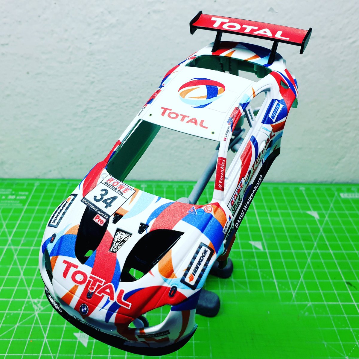 CarreraDigiFan's tweet photo. WiP: Walkenhorst BMW M6 GT3 #34 NLS 3

#Slotcar #Slotcars #CarreraDigital #CarreraDigital132 #BMWM6GT3 #Walkenhorst #WorkinProgress #WiP #DoItYourself #DIY #Selfmade #CarreraDigitalFan #CDF #CDFWerkstatt #CDFGarage https://t.co/GYqcaDDQXr