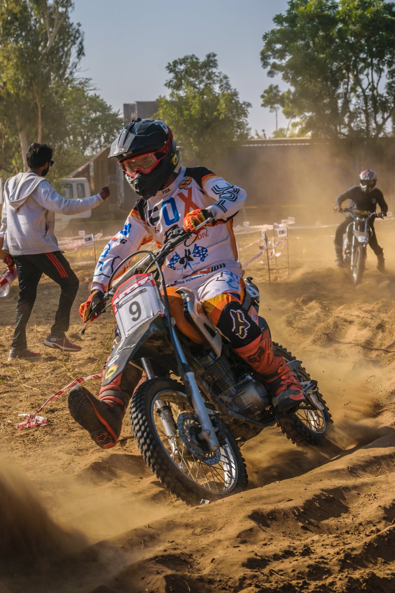 ChitrarathR's tweet photo. Every accomplishment starts with
The decision to TRY.
.
.
Event : @western.motorsport Dirt Track 
PC : @artanvision 
.
.
#cheetah #cheetahontrack
#westernmotorsports #mxindia #endurolife #mxlife #dirttrack #trackracing #dirtbike #dirtrace #quarantine #crf150l #smallcc  #ridered https://t.co/al6IkM3ulX