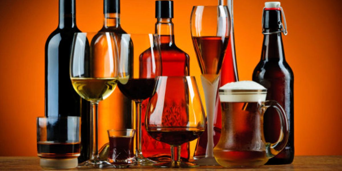 MajimajiKenya's tweet photo. New Measures suggest that Alcohol is 'bad' 

'ALCOHOL no sale anywhere in Kenya till 30 days &amp; BARS operating shall be closed permanently and reports forwarded by inspector general on weekly basis' 

#Brekko - What has alcohol made you do that you regret or appreciate? https://t.co/8wBSnAUjSh