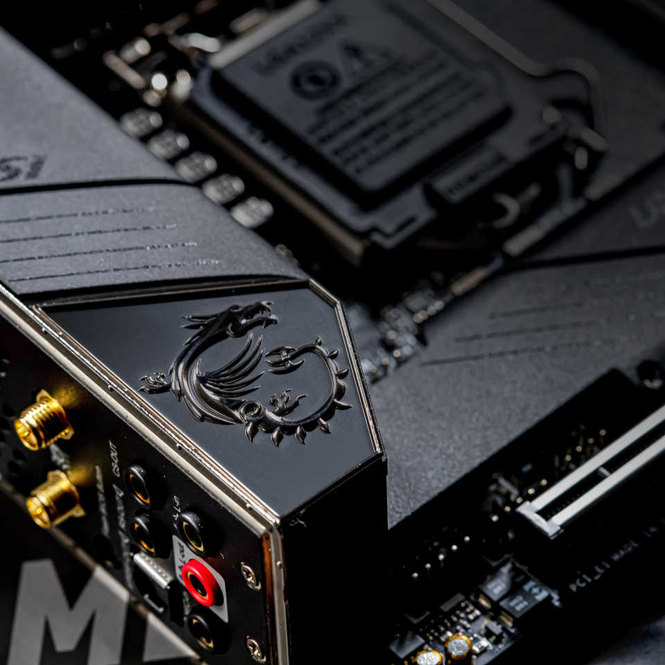msigaming's tweet photo. The MEG Z490I UNIFY, best Mini-ITX motherboard in European Hardware Awards 2020.
#bestZ490 #msiZ490
👉https://t.co/HrUIqV6nh9 https://t.co/nzOWPVLWUv