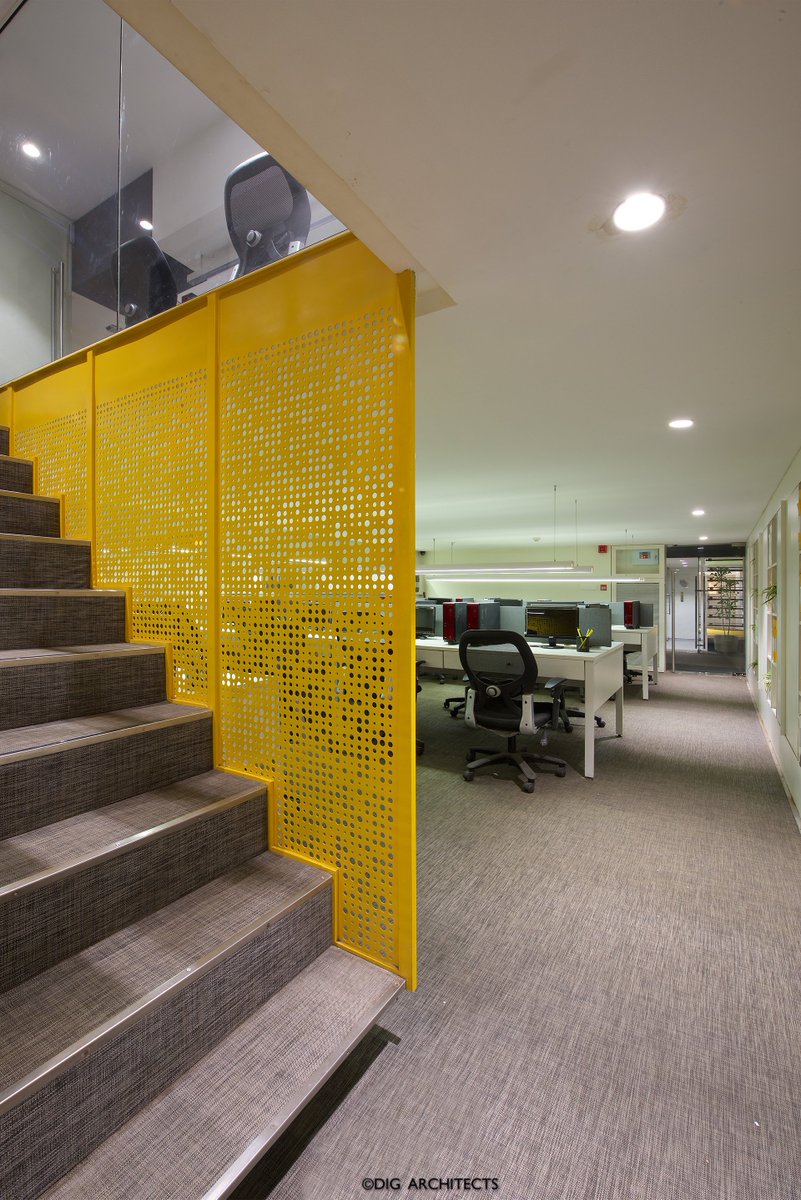 ArchitectsDig's tweet photo. The Yellow Stairs office, in which a simple, everyday element is treated as a design element in an otherwise straightforward workspace.
#DIGDesignStudio #MumbaiOffices #OfficeDesign #Officegoals https://t.co/Z9a8oaIpqs