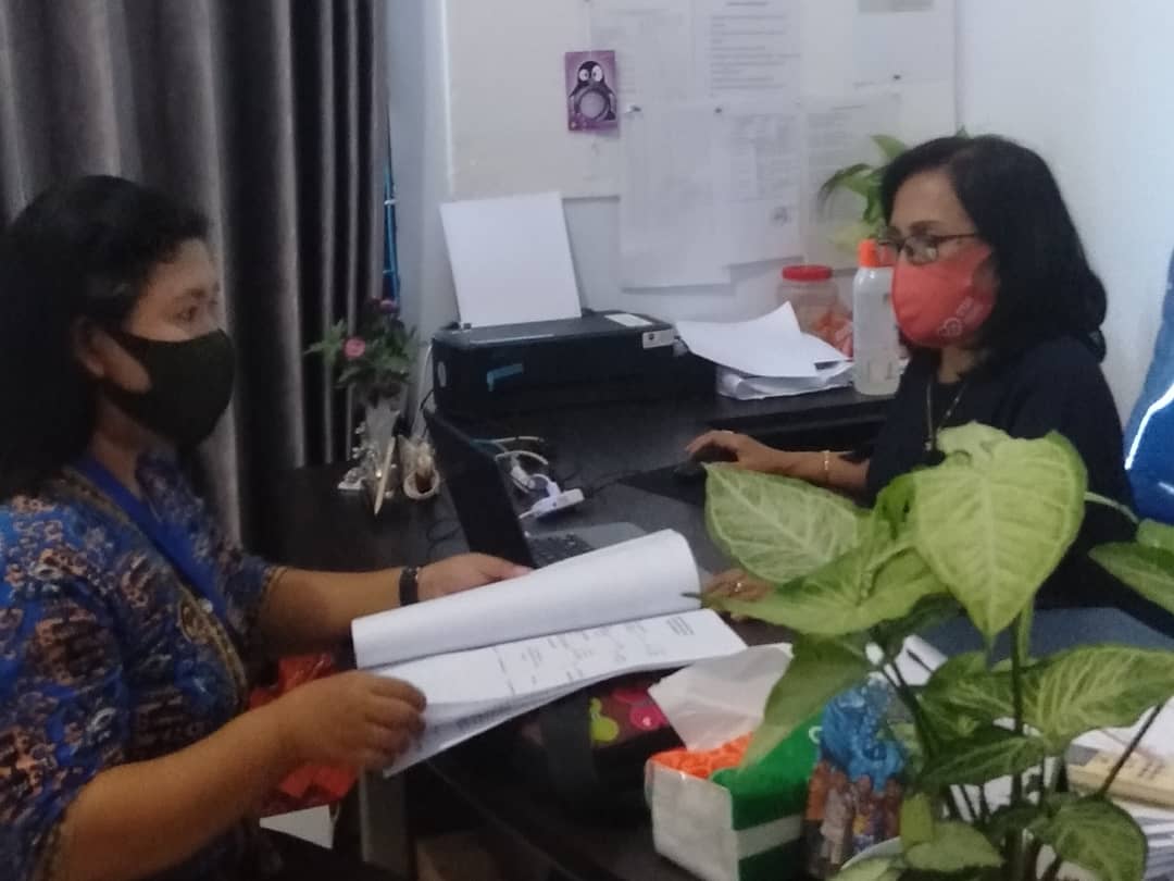 esraEcha's tweet photo. pendampingan dan koordinasi pelaksanaan RAT T.B 2019 yang akan dilaksanakan secara tertulis oleh pengurus Kopwan Melati

#Penyuluhkoperasi 
#ppklkemenkopukmri
#ppklsulteng 
#ppklposo
#BanggaBuatanIndonesia 
#koperasikeren
@PENYULUH_COOP
@PpklTengah
@KemenkopUKM https://t.co/Wc4amYVvRS