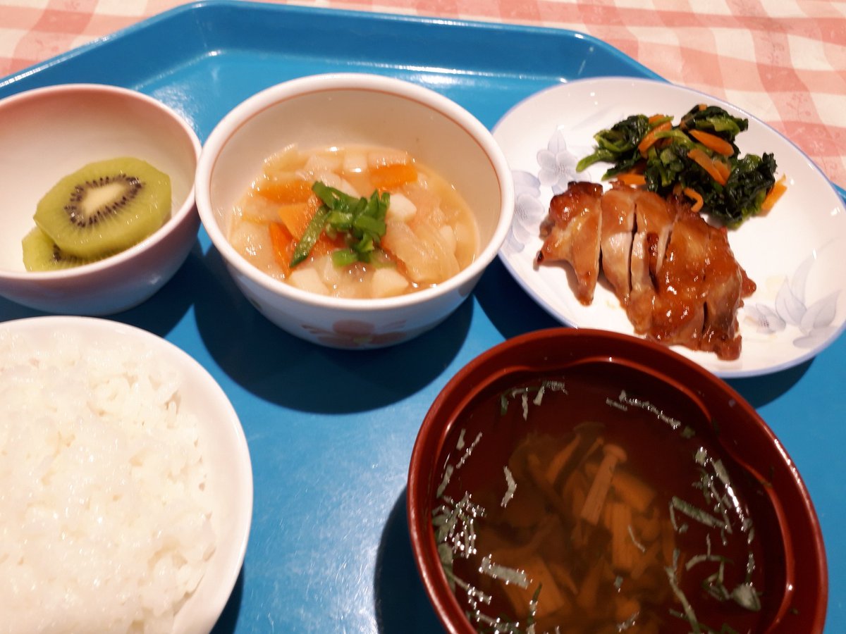 coEYDOcdprKvglo's tweet photo. #病院食　#ランチ
鳥の照焼
82点！ https://t.co/WnXCMtPG7V
