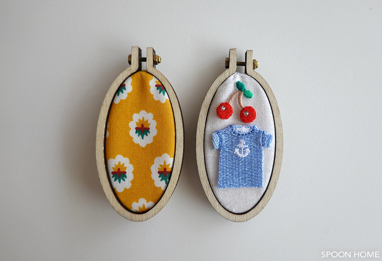 ぱんくま セリアで見つけて おぉ ってなったのが ミニチュア刺繍枠 刺繍したり ワッペンつけたり 好きな布を挟んだり これは可愛いですわ