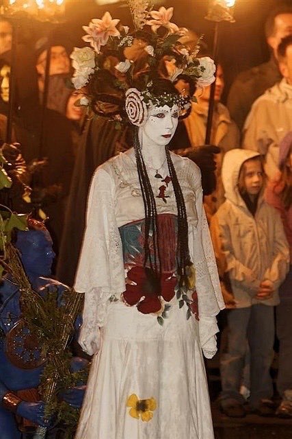 多眼 これめちゃめちゃかっこいい祭りだけど女神かなんかが火に燃されるのかな スコットランドとかアイルランドって不思議な 祭りがあるよね T Co Wv5ufz0gzd Twitter 多眼 これめちゃめちゃかっこいい祭りだけど女神かなんかが火に燃されるのかな スコットランドとかアイルランドって不思議な 祭りがあるよね T Co Wv5ufz0gzd Twitter