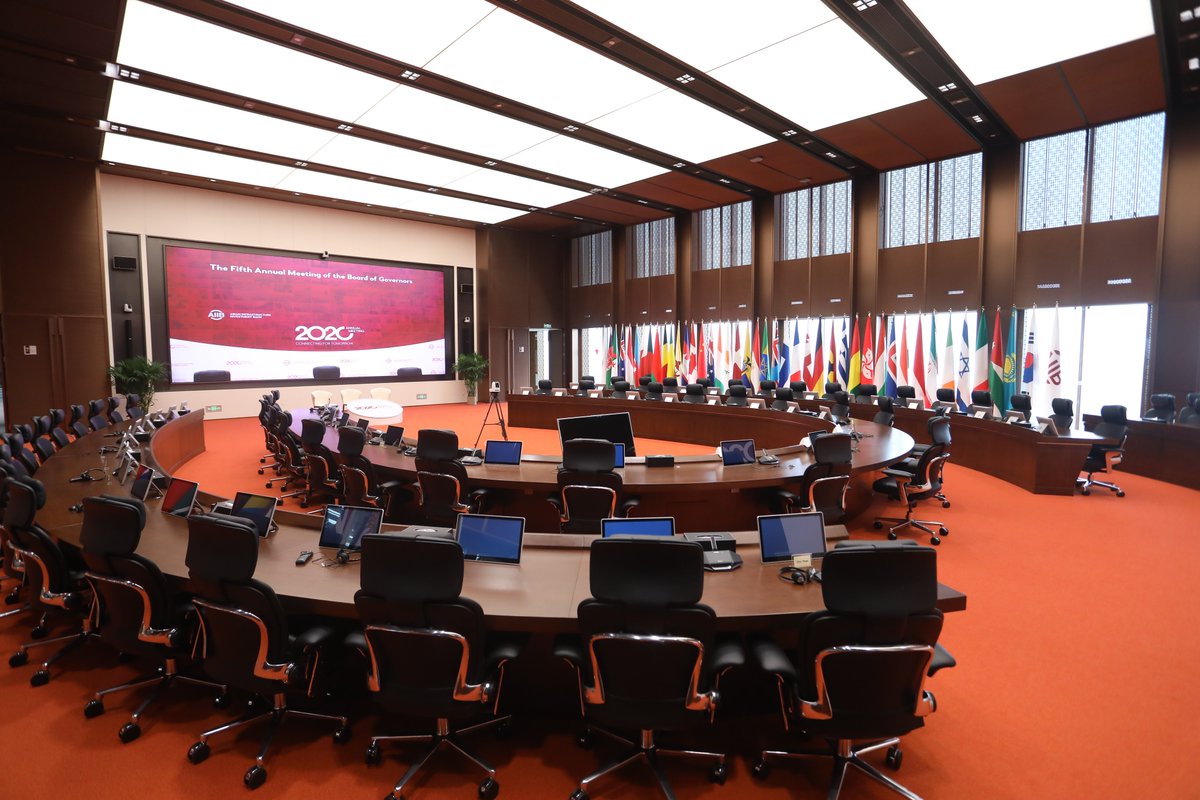 AIIB_Official's tweet photo. 📽️GOING LIVE SOON📽️

Don’t miss the opening address by His Excellency Xi Jinping, President of the People’s Republic of China, and speeches from our distinguished speakers from #Myanmar, #Iceland and #China. | 2020 AIIB #AnnualMeeting

🔗Watch live: https://t.co/hJp72lubGE https://t.co/7VQEPVE1wY