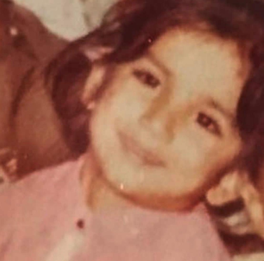 KanganaTeam's tweet photo. Sushant’s sister posted this picture, none of the mafia clowns liked it or commented on Sushant’s cuteness, why? Is he not cute as a kid ? https://t.co/ZZWH35P1zd