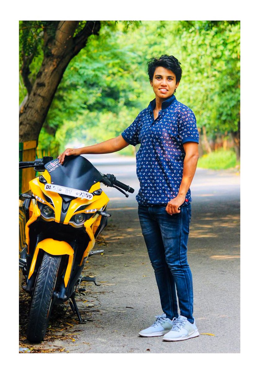 soni_yadav25's tweet photo. A SIMPLE LIFE
IS A
beautiful
LIFE
#soniyadav #indiancricketer #ghaziabad #up #indianwomencricketteam #womencricketer #valiantworldwide #valiantstar #cricket #lovecricket #hardwork https://t.co/dUA8hNCErV