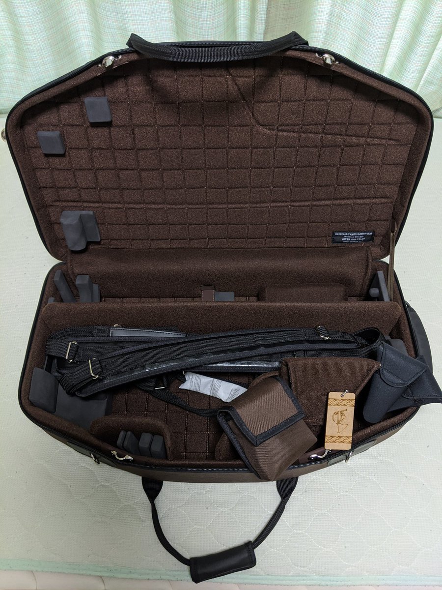 遂に…！MB（マーカス・ボナ）のソプラノ&アルトサックスダブルケースを