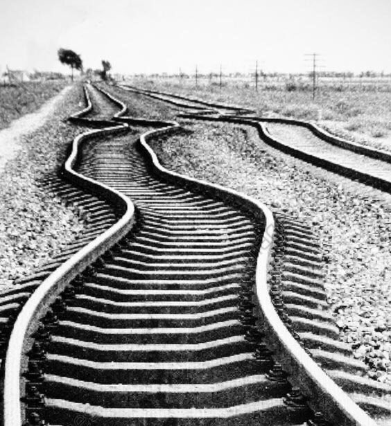tongbingxue's tweet photo. Today, July 28th, 44 yrs anniv. of the TangShan Earthquake in NE China, 1976. 
7.6 Magnitude and 240000+ people death. 
The third deadliest #earthquake in China’s recorded history. https://t.co/RO4CPgi9X1