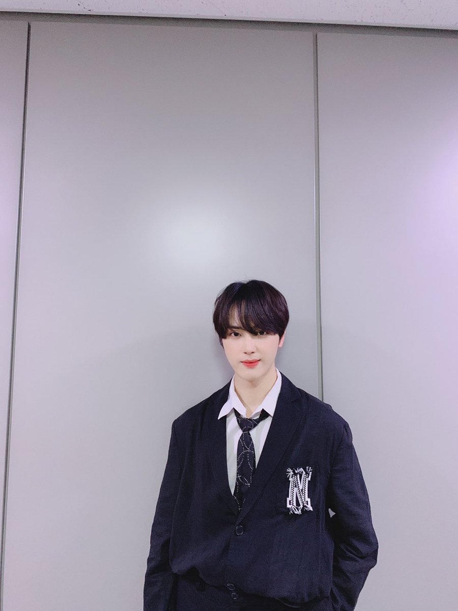 WE_THE_BOYZ's tweet photo. [주학년] 우왕 학년이다!🥰 photo by 서창빈 https://t.co/pWjuibroXh