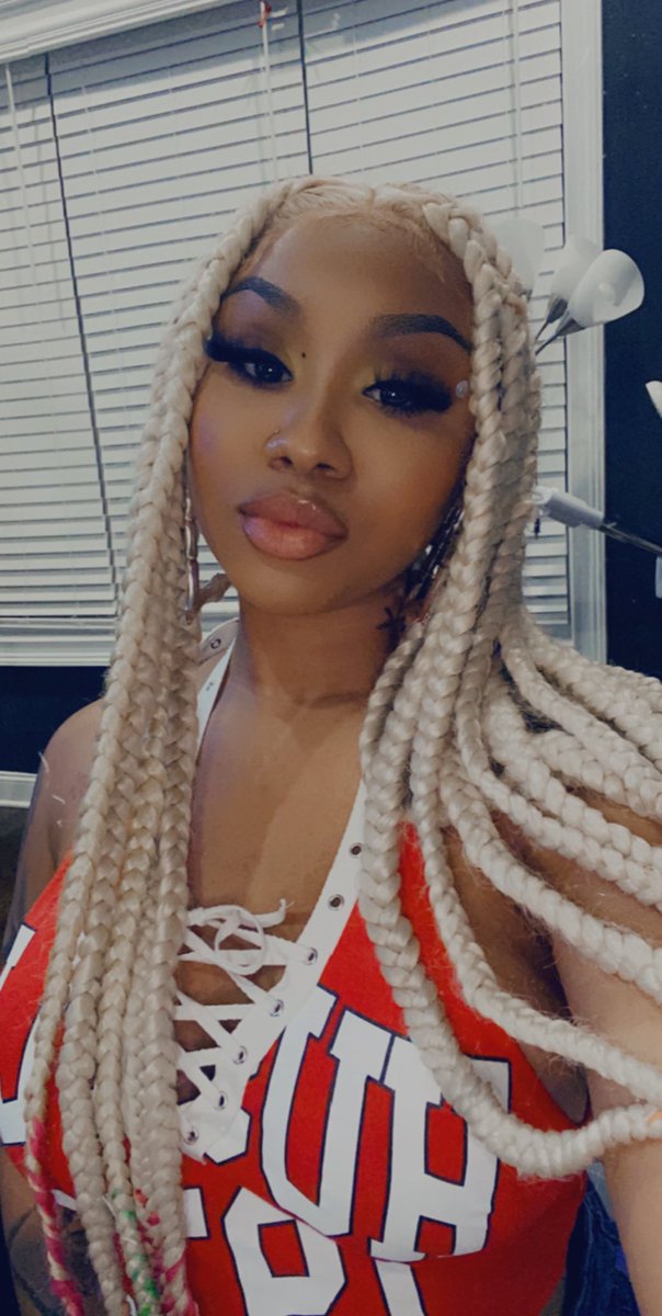 AriTheDon's tweet photo. ❤️👩🏽‍🦳 https://t.co/hOCIsQXHvD