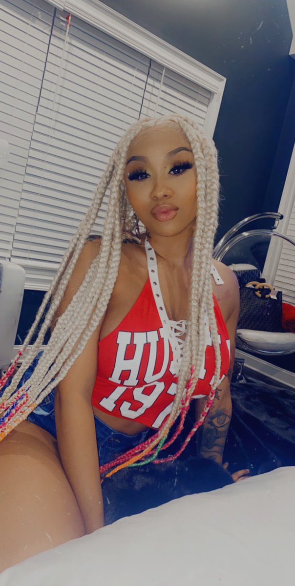 AriTheDon's tweet photo. ❤️👩🏽‍🦳 https://t.co/hOCIsQXHvD