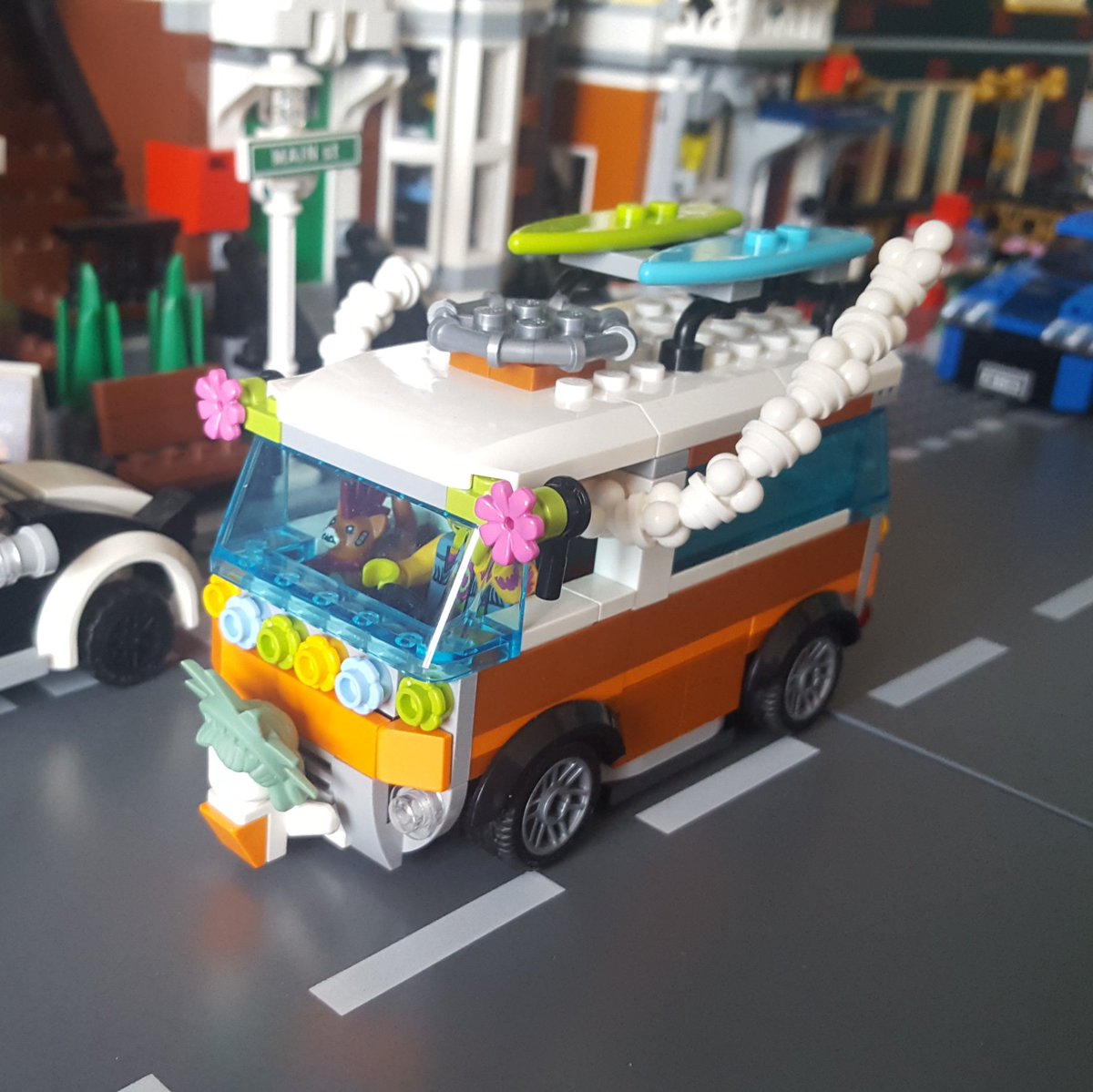 JackBrick7's tweet photo. Guess what the #hippie is doing while driving his #hippievan...?๐ #hippiestyle #lego #afollife #lugs #legomod #6wlc #dadjokes #mondaymotivation https://t.co/YCCok7A8Vt