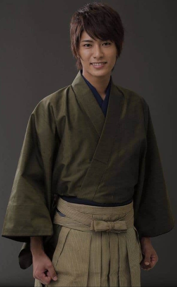 TWBWH3w9XDtByvO's tweet photo. Shunsuke Nishikawa as 
Takaharu Igasaki Akaninger
Kasumi Yamaya as 
Kasumi Momochi Momoninger
#Akaninger #Momoninger
#shunsukenishikawa #kasumiyamaya 
#takaharuigasaki #kasumimomochi 
#shurikensentaininninger https://t.co/DYfcch6TNf